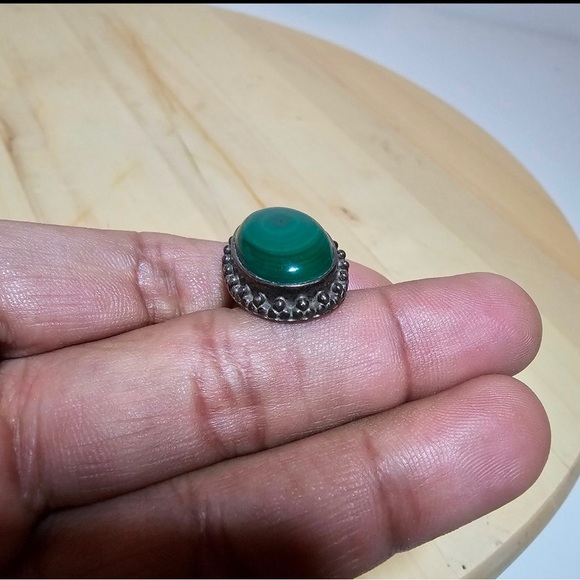Vintage Sterling Silver 925 Oval Malachite Stone Ring Size 5.5-6 Weighs 10 Grams - Picture 5 of 10